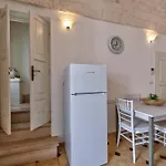 Borgo Diaz * Cisternino