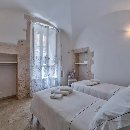 Borgo Diaz Cisternino