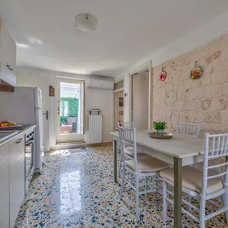 Borgo Diaz * Cisternino